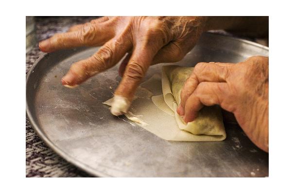 Foodista Recipes Cooking Tips And Food News Technique Rolling